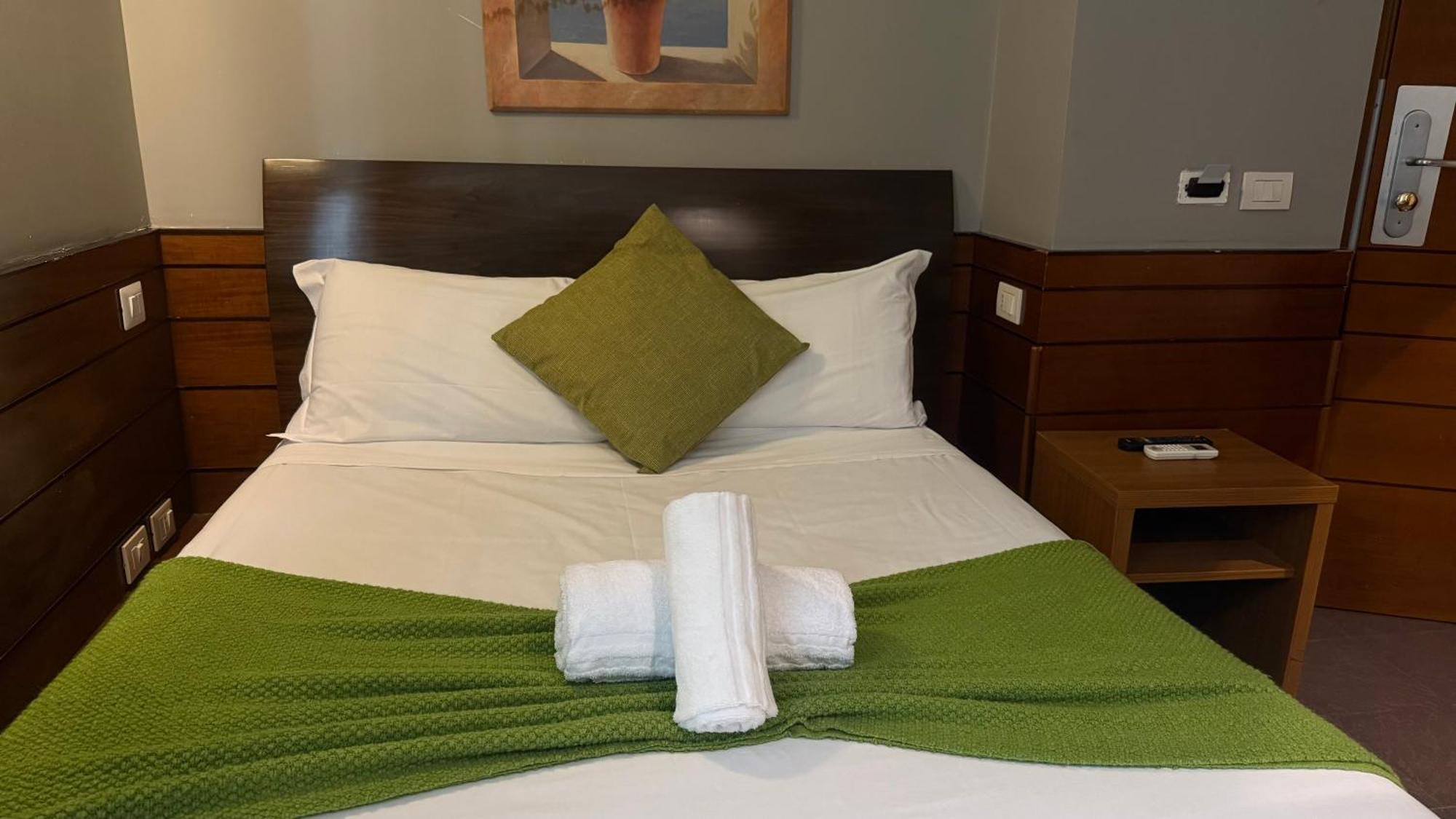 Romalive Hotel Εξωτερικό φωτογραφία